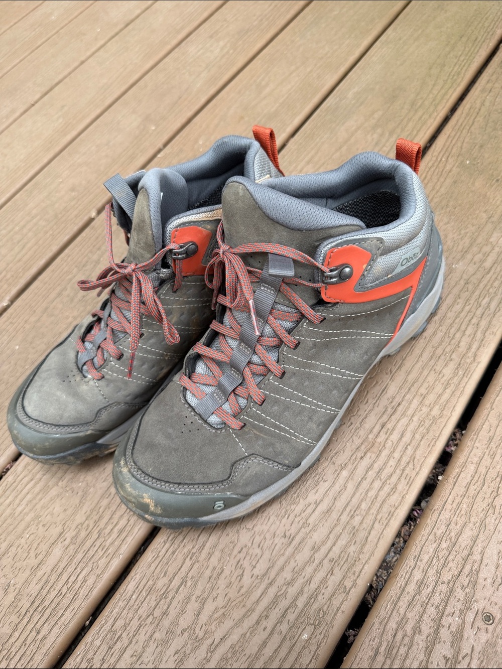 Men's Oboz Gray and Orange Outdoor Hiking Shoes (size 10)